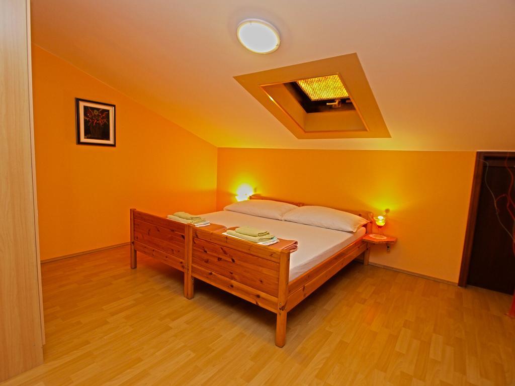 Apartments Denis 19 Fažana Buitenkant foto